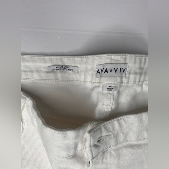Ava & Viv Women’s Plus Size Mid-Rise Ankle Skinny Jeans, Sz.24, White - Picture 10 of 16